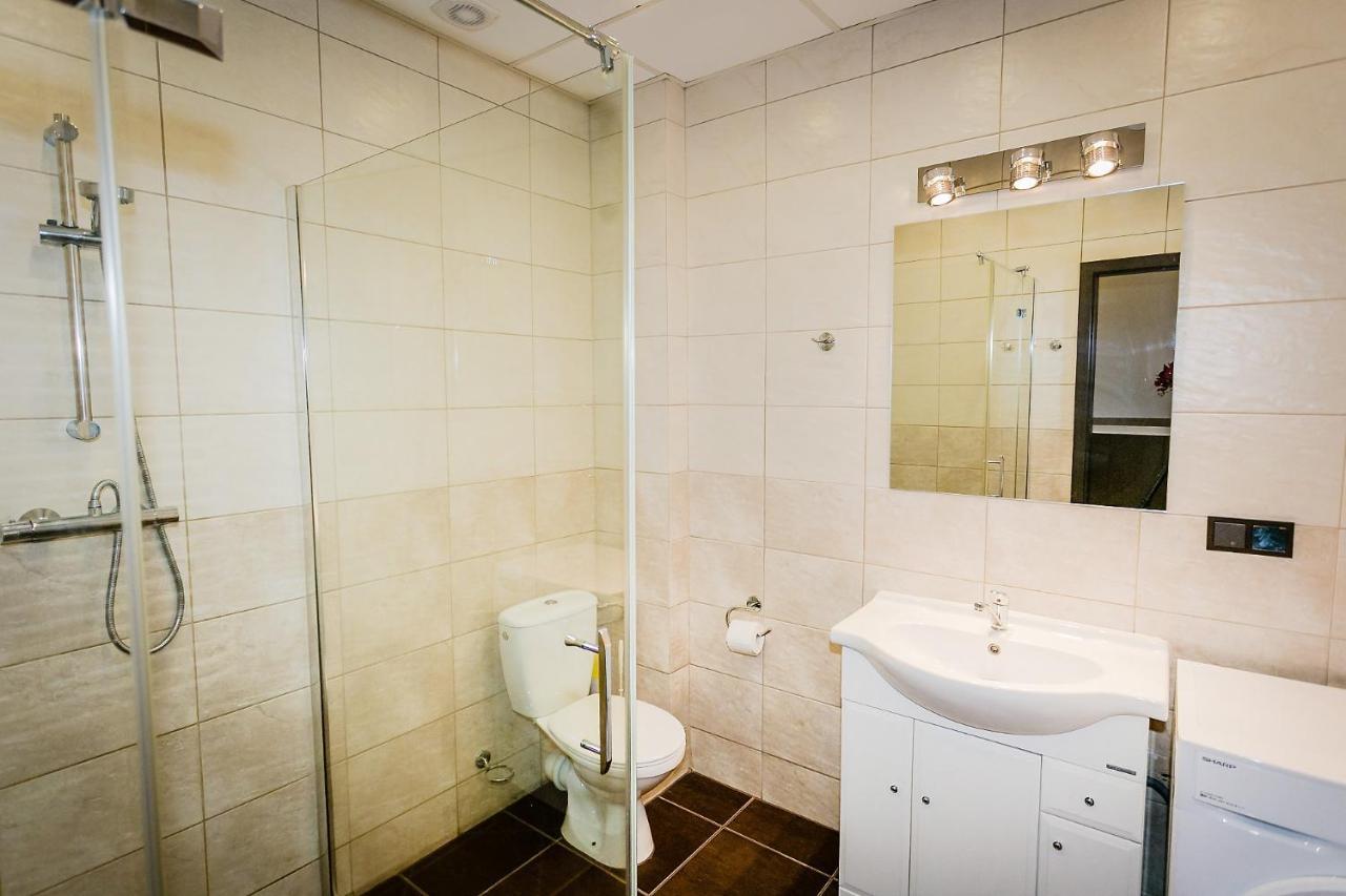 Апартаменты Apartament Stalowa Сталёва-Воля Экстерьер фото